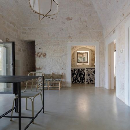 Villa Casale Con Cipresso Ostuni Exterior foto